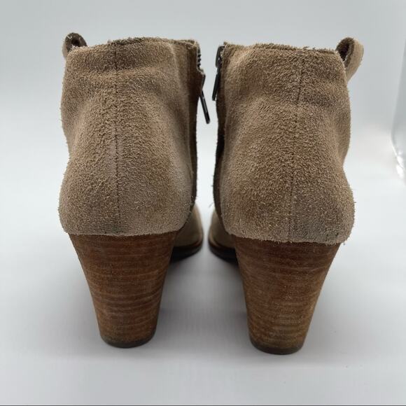 Madewell, Suede Ankle Bootie, Size 10, 3" Heel. Excellent condition! - Picture 7 of 9
